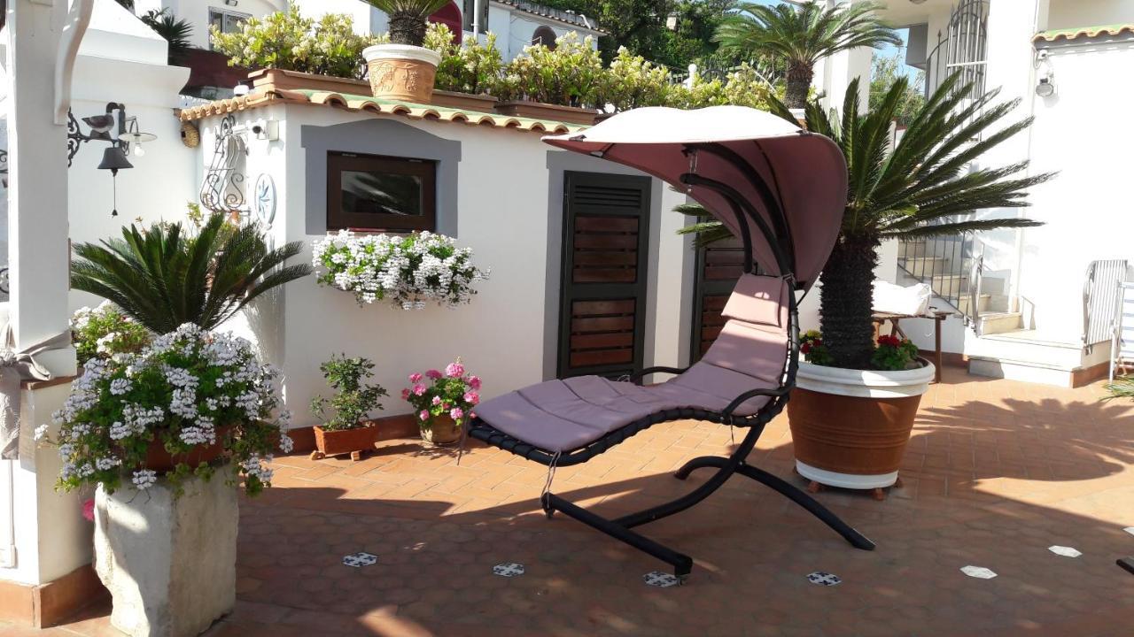 B&B Dea Fortuna Bacoli Exterior photo