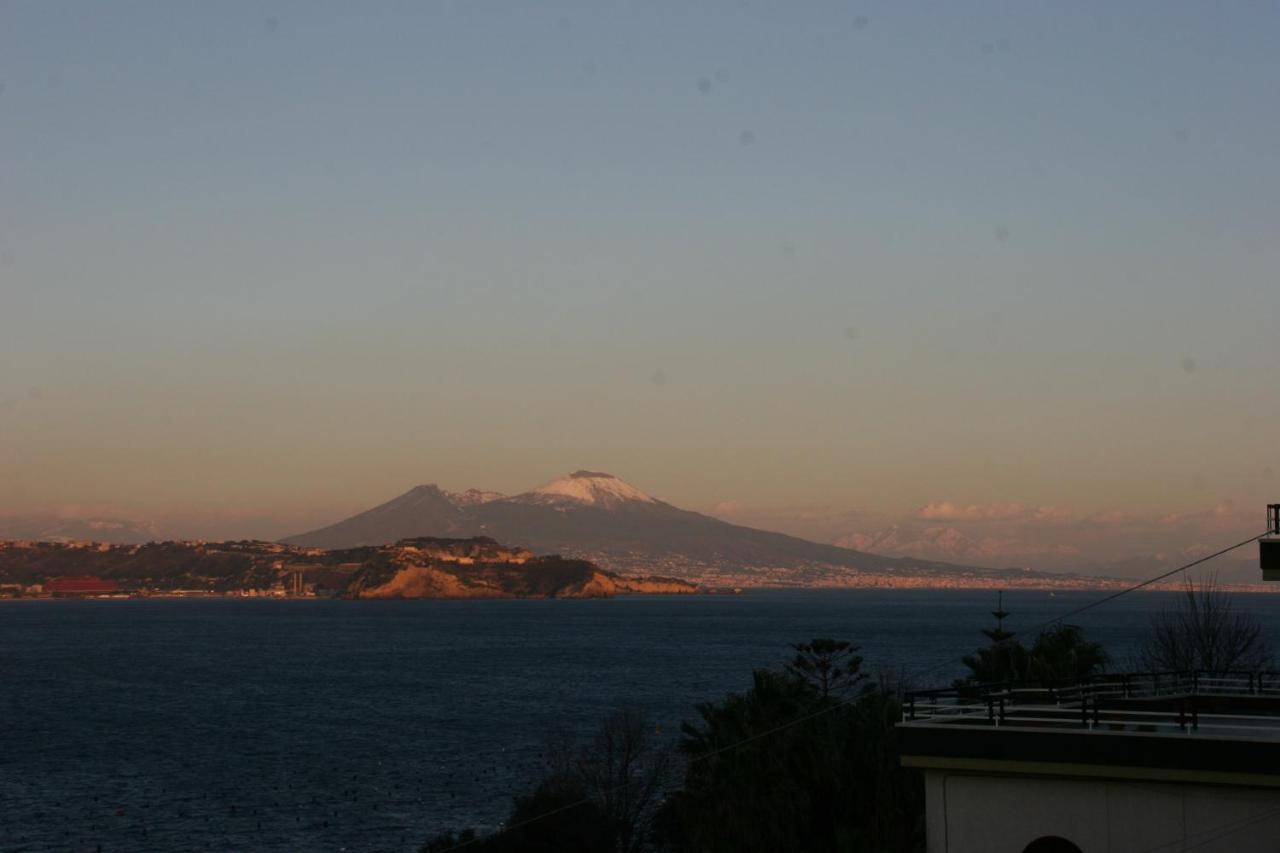 B&B Dea Fortuna Bacoli Exterior photo