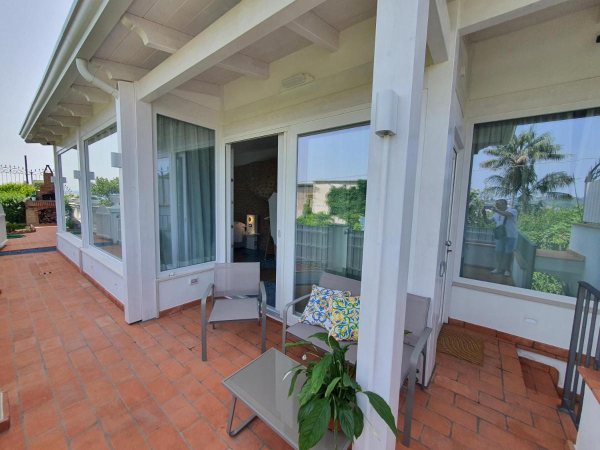 B&B Dea Fortuna Bacoli Exterior photo